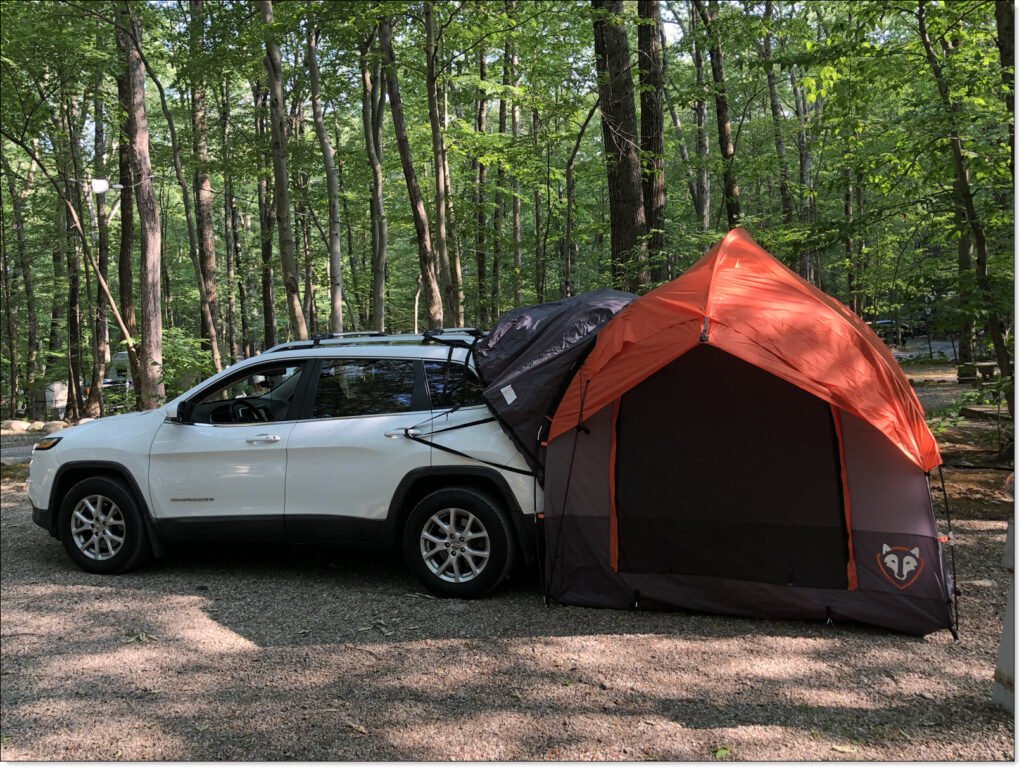 Our 2015 Jeep Cherokee Hooked Up to An SUV Tent