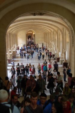 A Main Gallery of the Louve