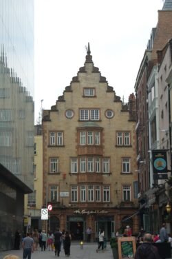 Allyway in Leicester Square