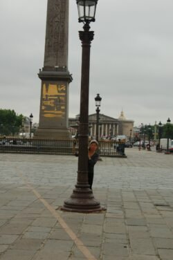 Winnie At Place De La Concorde