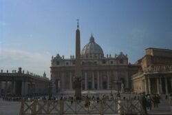 A view of St. Peter's Basilica, with the main plaza of Vatican City in the foreground