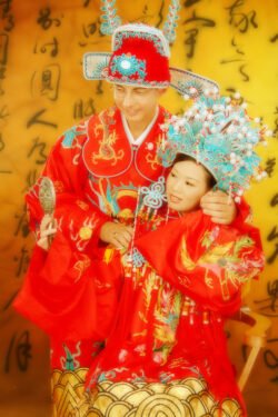 Ron and Weifang's Wedding Photos - In Traditional Chinese Attire Ron and Weifang's Wedding Photos - In Traditional Chinese Attire