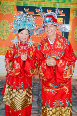 Ron and Weifang's Wedding Photos - In Traditional Chinese Attire Ron and Weifang's Wedding Photos - In Traditional Chinese Attire