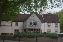 A British Pub - The Hole In The Wall A British Pub named "Hole In The Wall." Bristol, England